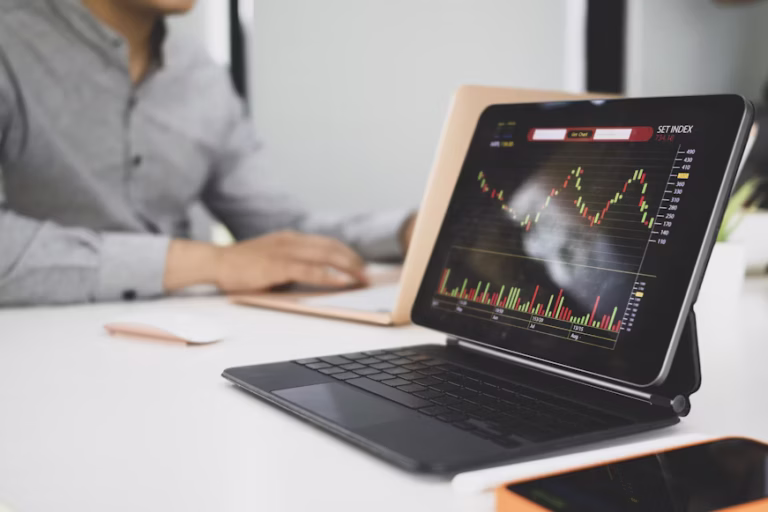 How to Improve Your Investment Strategy Using AI Tools